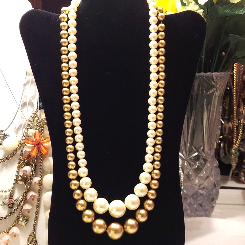 Double‎ Strand Pearl Necklace Vintage